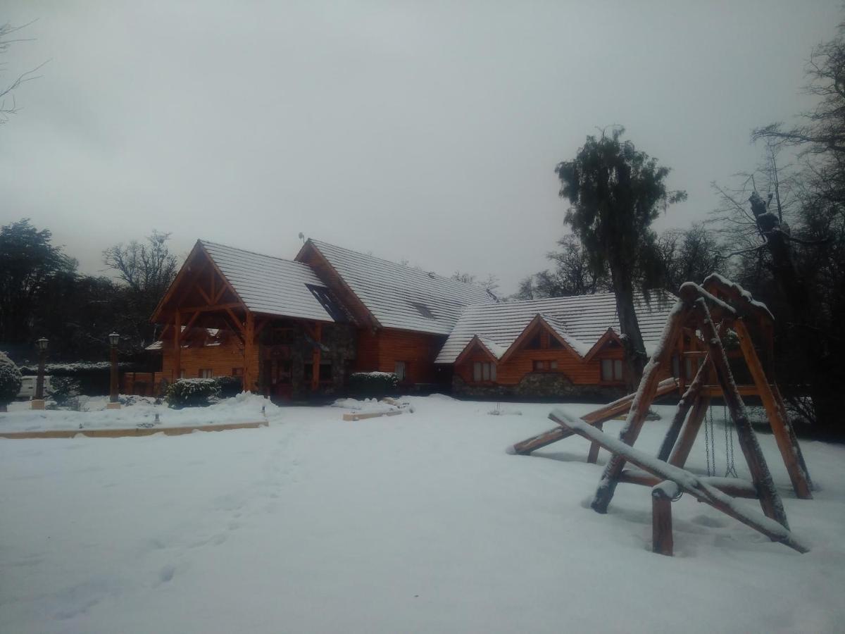 Hosteria Maiten Escondido 维拉·拉·安古斯图拉 外观 照片