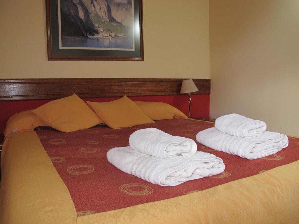Hosteria Maiten Escondido 维拉·拉·安古斯图拉 客房 照片
