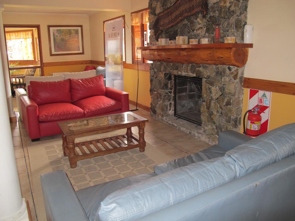 Hosteria Maiten Escondido 维拉·拉·安古斯图拉 外观 照片